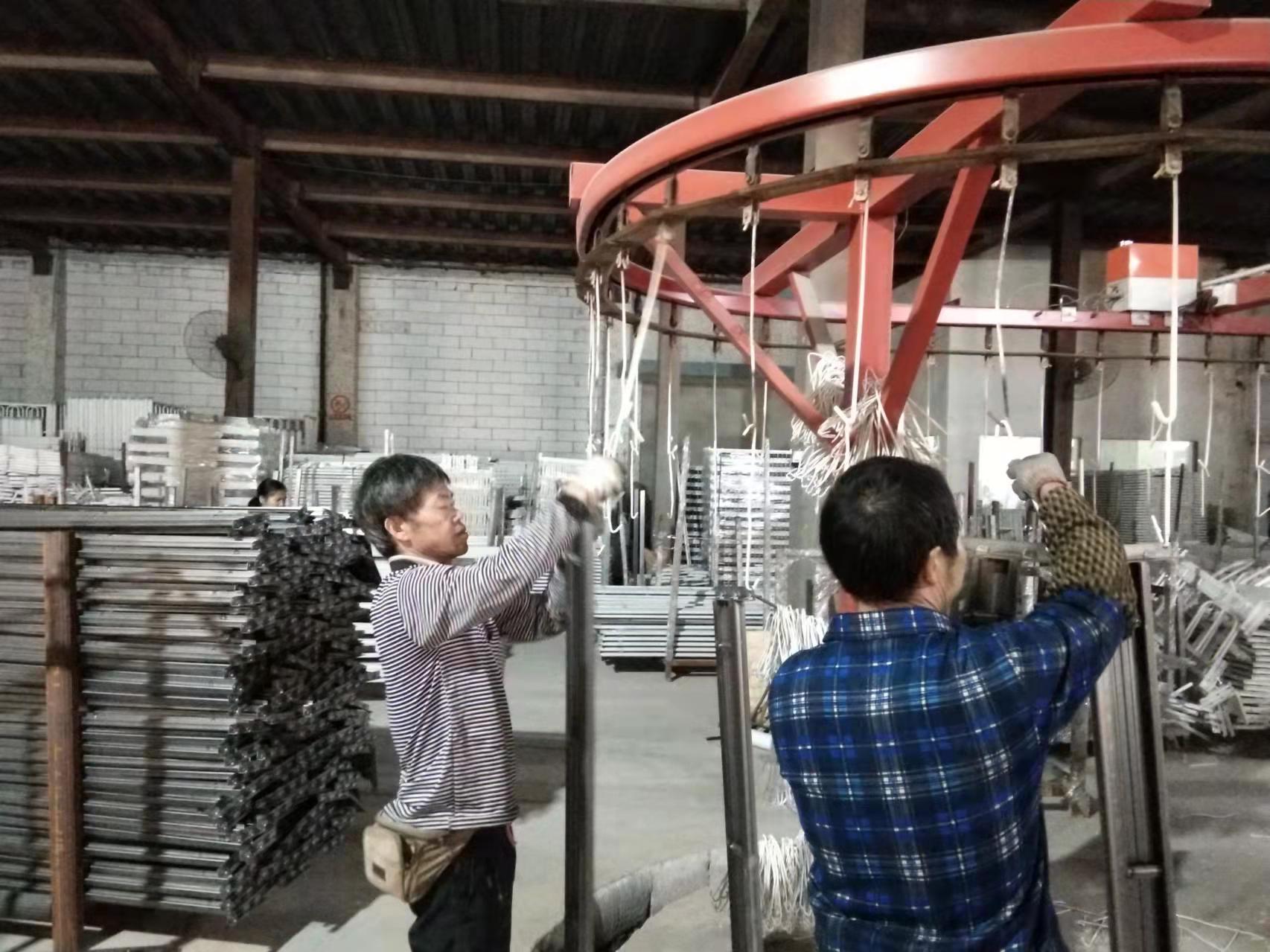 為什么鐵床廠家不愿意接工地的單？